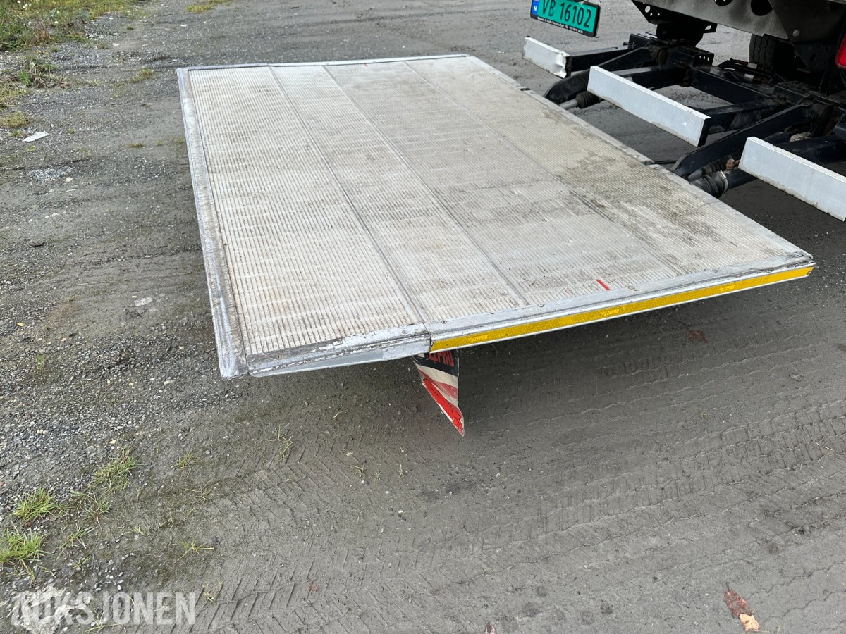 2022 Iveco Daily 35S16 skapbil | 8 paller | Zepro bakløfter