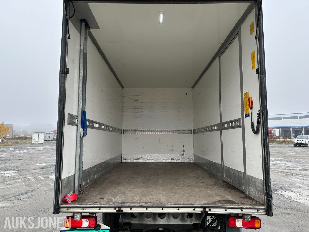2022 Iveco Daily 35S16 skapbil | 8 paller | Zepro bakløfter