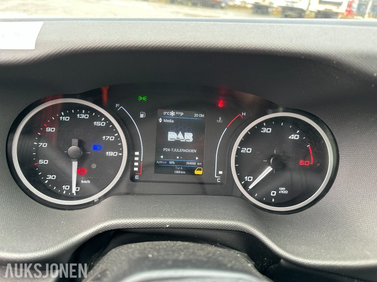 2022 Iveco Daily 35S16 skapbil | 8 paller | Zepro bakløfter
