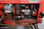 Nuffield Universal four veterantraktor reparasjonsobjekt
