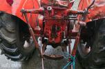 Nuffield Universal four veterantraktor reparasjonsobjekt