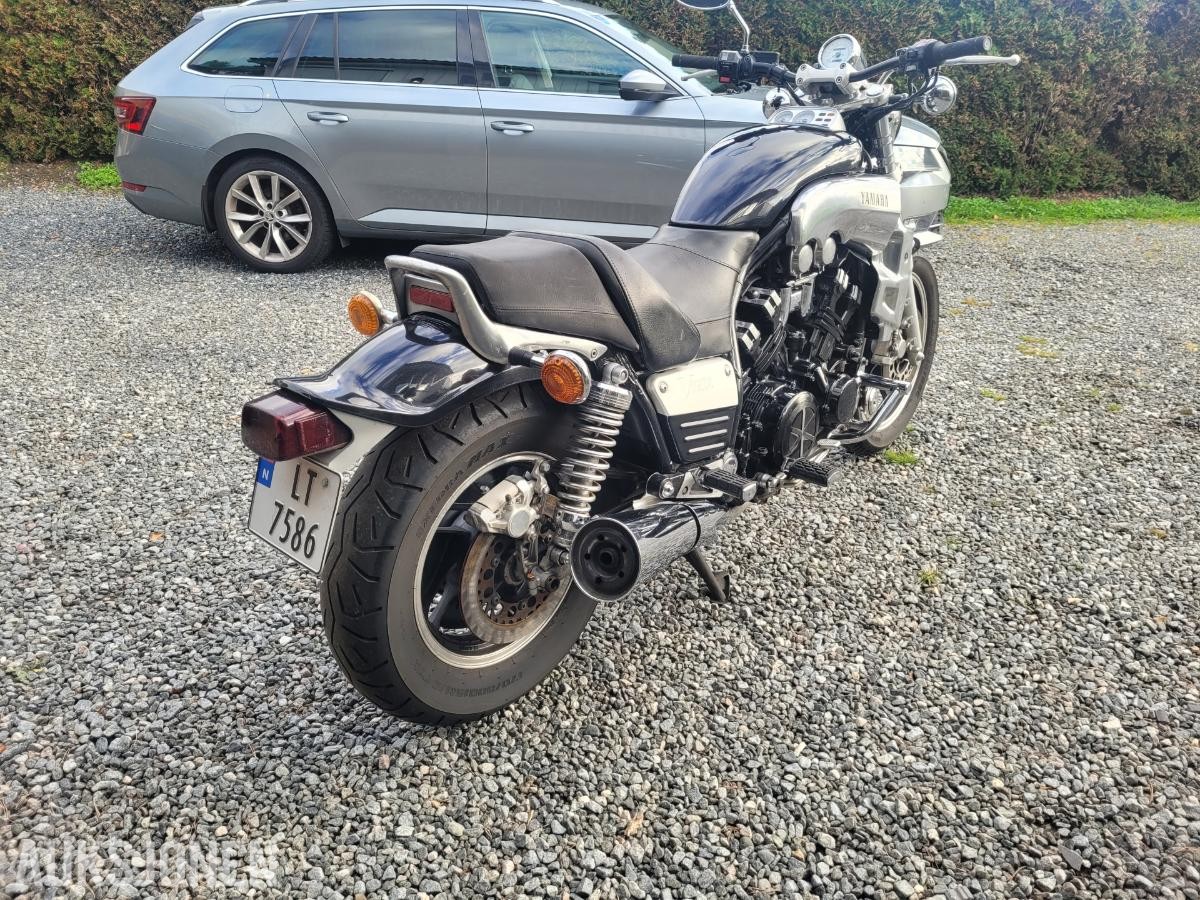 1985 MC - Yamaha V-Max 1200