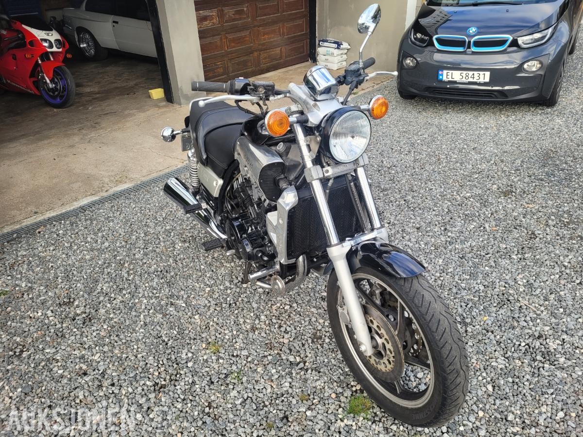 1985 MC - Yamaha V-Max 1200