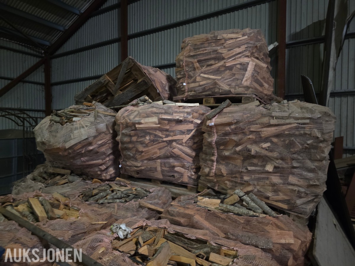 Blandingsved 150 storsekker bjørk-gran-osp-or