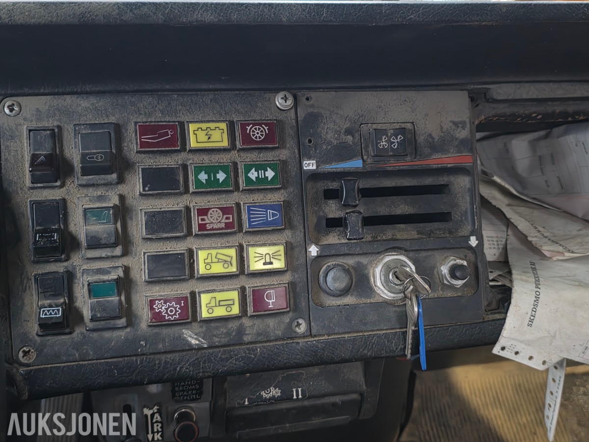 1980 Scania L 81S46 kran/tipp veteranbil
