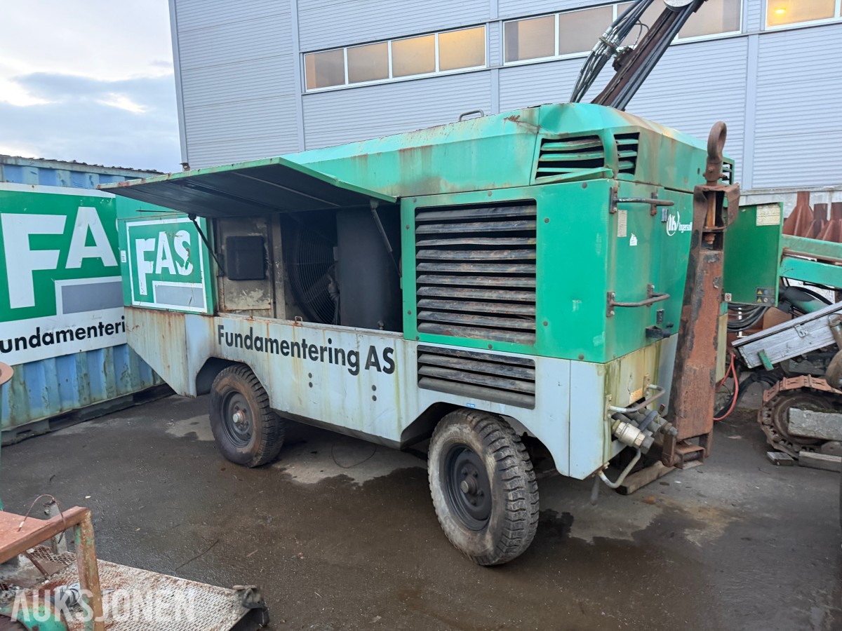 2010 Doosan / Ingersoll Rand 21/215 mobil dieselkompressor – dele-/reparasjonsobjekt