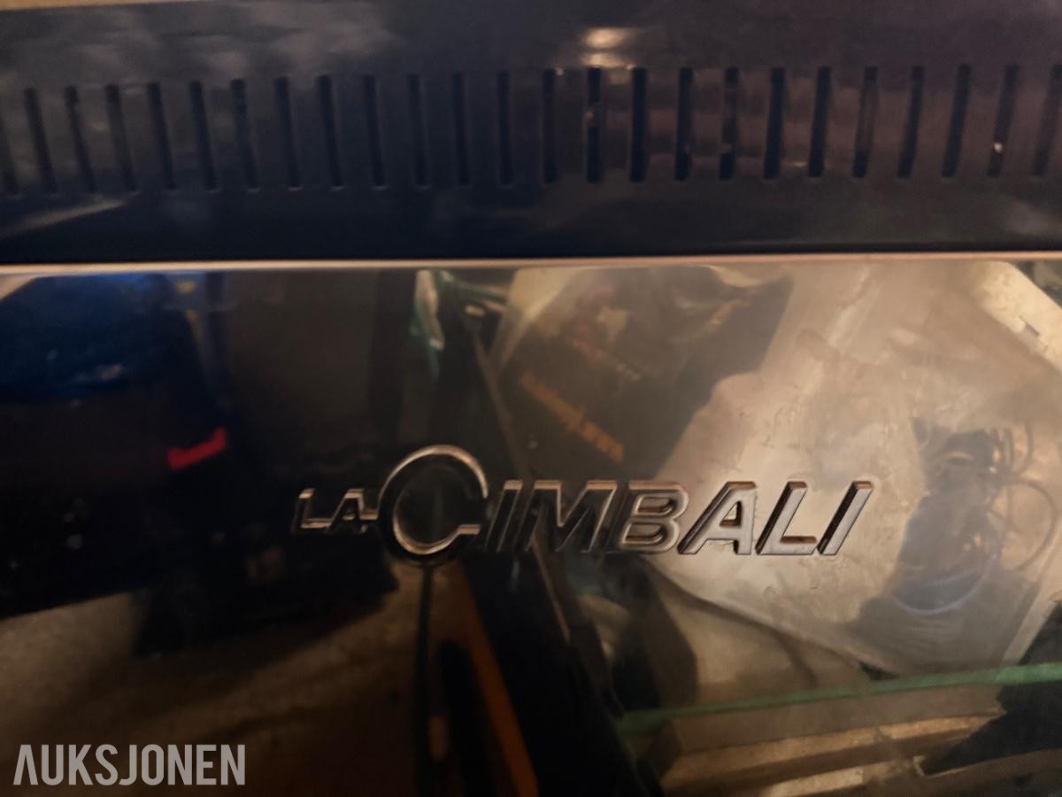 LA CIMBALI M29 PROFESJONELL ITLIENSK ESPRESSOMASKIN *INGEN MINSTEPRIS*