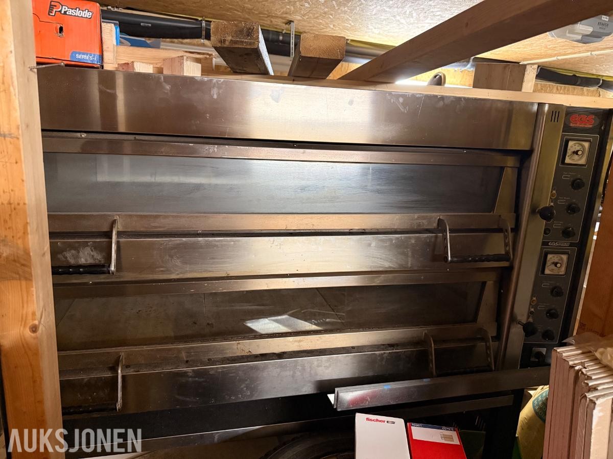GGMGASTRO KJØKKEN UTSTYR PIZZAOVN, ISBITMASKIN, TOASTPRESSER, KAKEDISK, PASTAKOKER