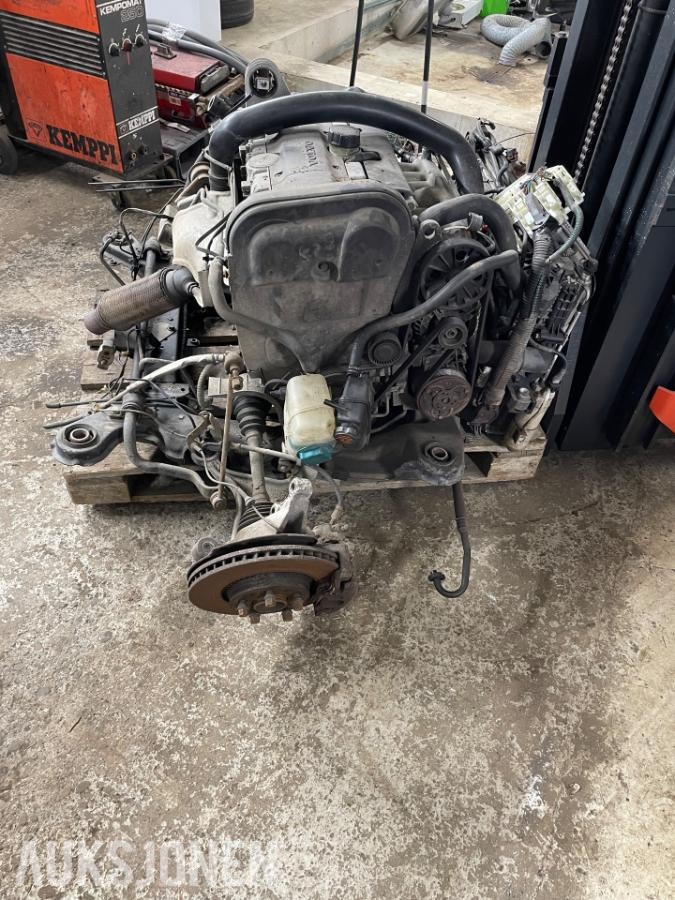 2004 Volvo V70 2.0T 179hk AUTOMAT SKINN TAKRAILS