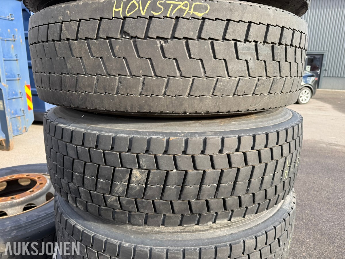 13 stk lastebildekk m / felg 315/80 R22.5 