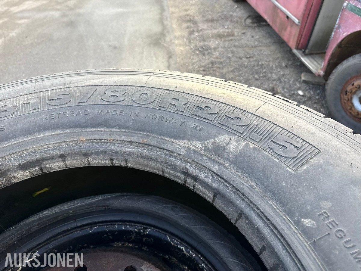 13 stk lastebildekk m / felg 315/80 R22.5 