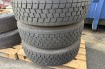 13 stk lastebildekk m / felg 315/80 R22.5 
