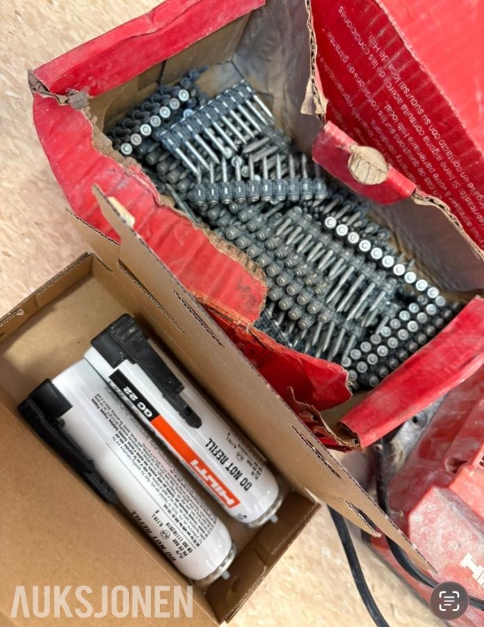 Hilti BX 4-22 batteridrevet boltepistol med lader og festemateriell