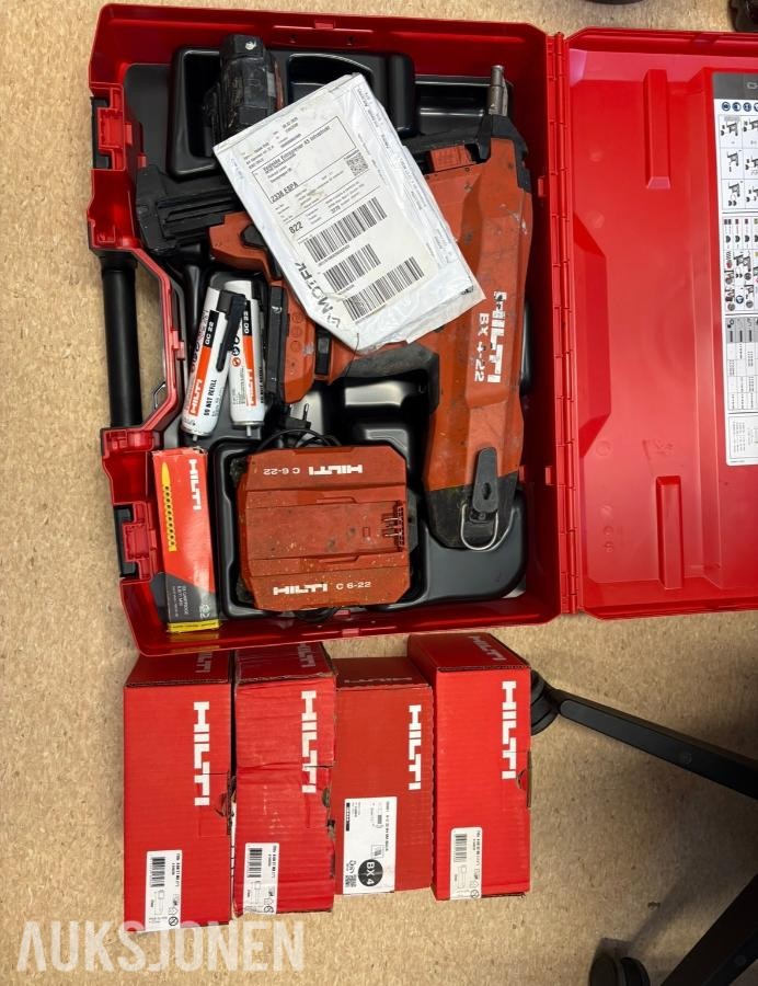 Hilti BX 4-22 batteridrevet boltepistol med lader og festemateriell