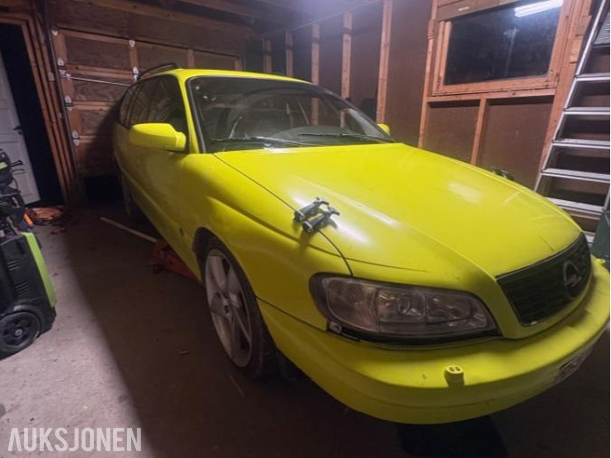 2001 Opel Omega 2.2 Bensin 144hk Hengerfeste