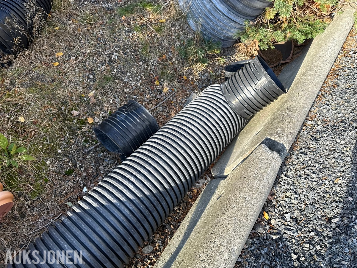 5 paller Wavin X-Stream skjøtemuffer og rørdeler – DN200 / DN250 – ubrukt