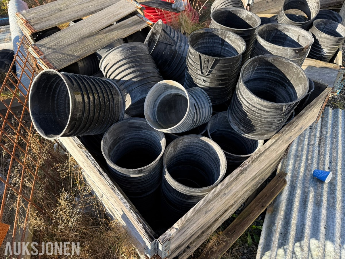 5 paller Wavin X-Stream skjøtemuffer og rørdeler – DN200 / DN250 – ubrukt