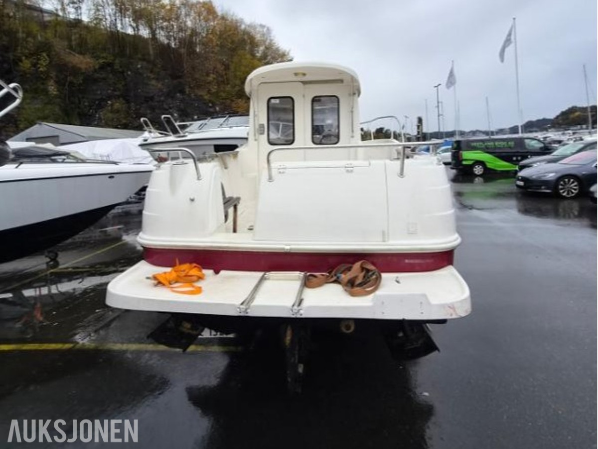 Arvor 21 fot med 2.0 QST dieselmotor