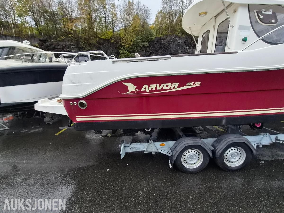 Arvor 21 fot med 2.0 QST dieselmotor