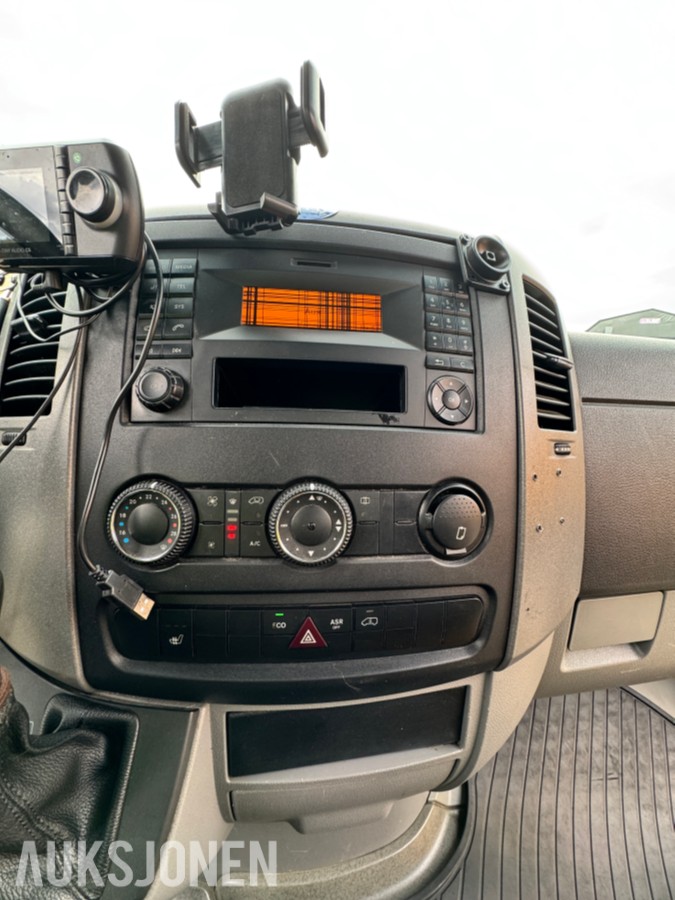 2015 Mercedes-Benz Sprinter 2,1 D 163HK AUT HENGERFESTE KRAN VARMER