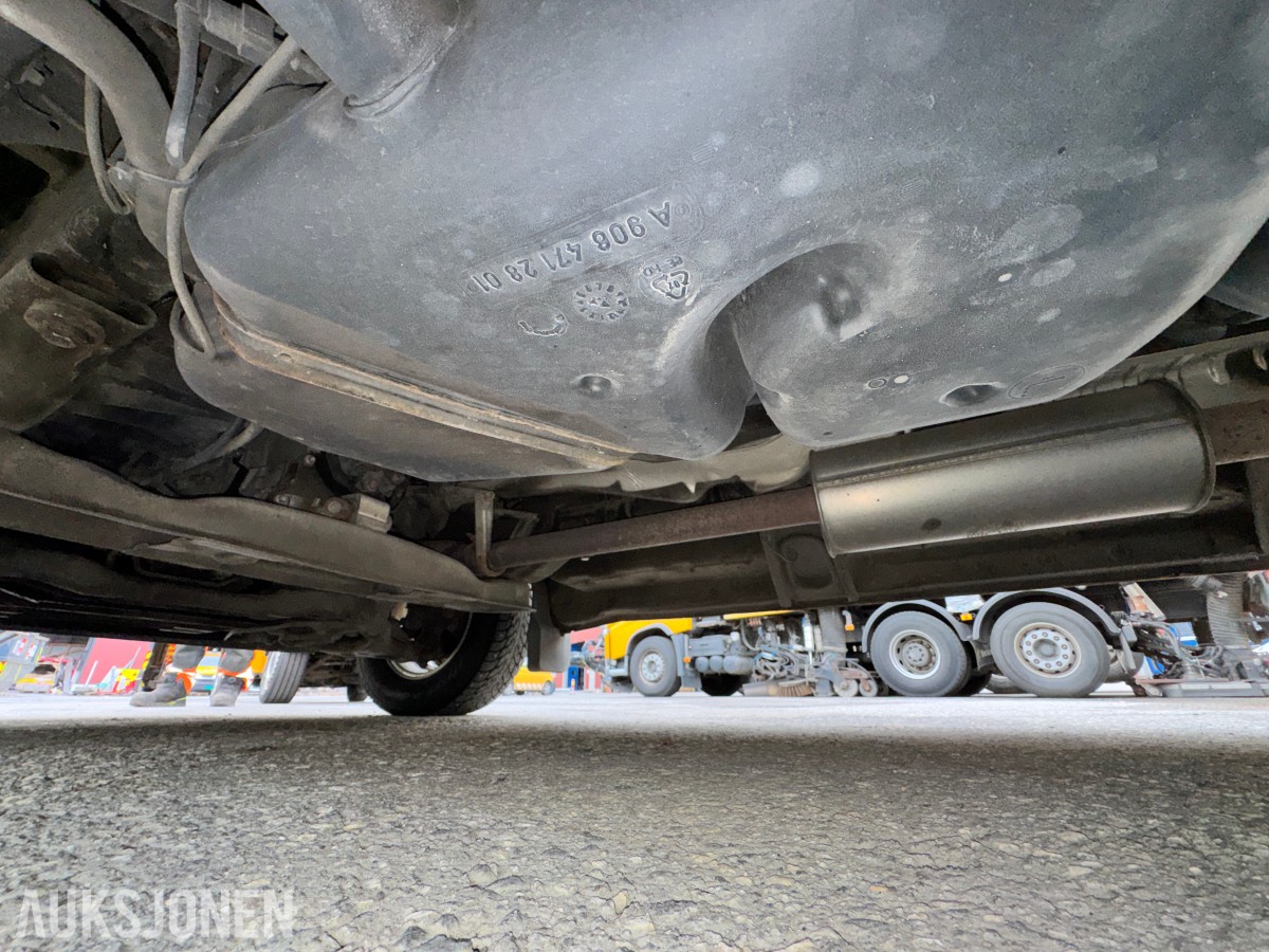 2015 Mercedes-Benz Sprinter 2,1 D 163HK AUT HENGERFESTE KRAN VARMER