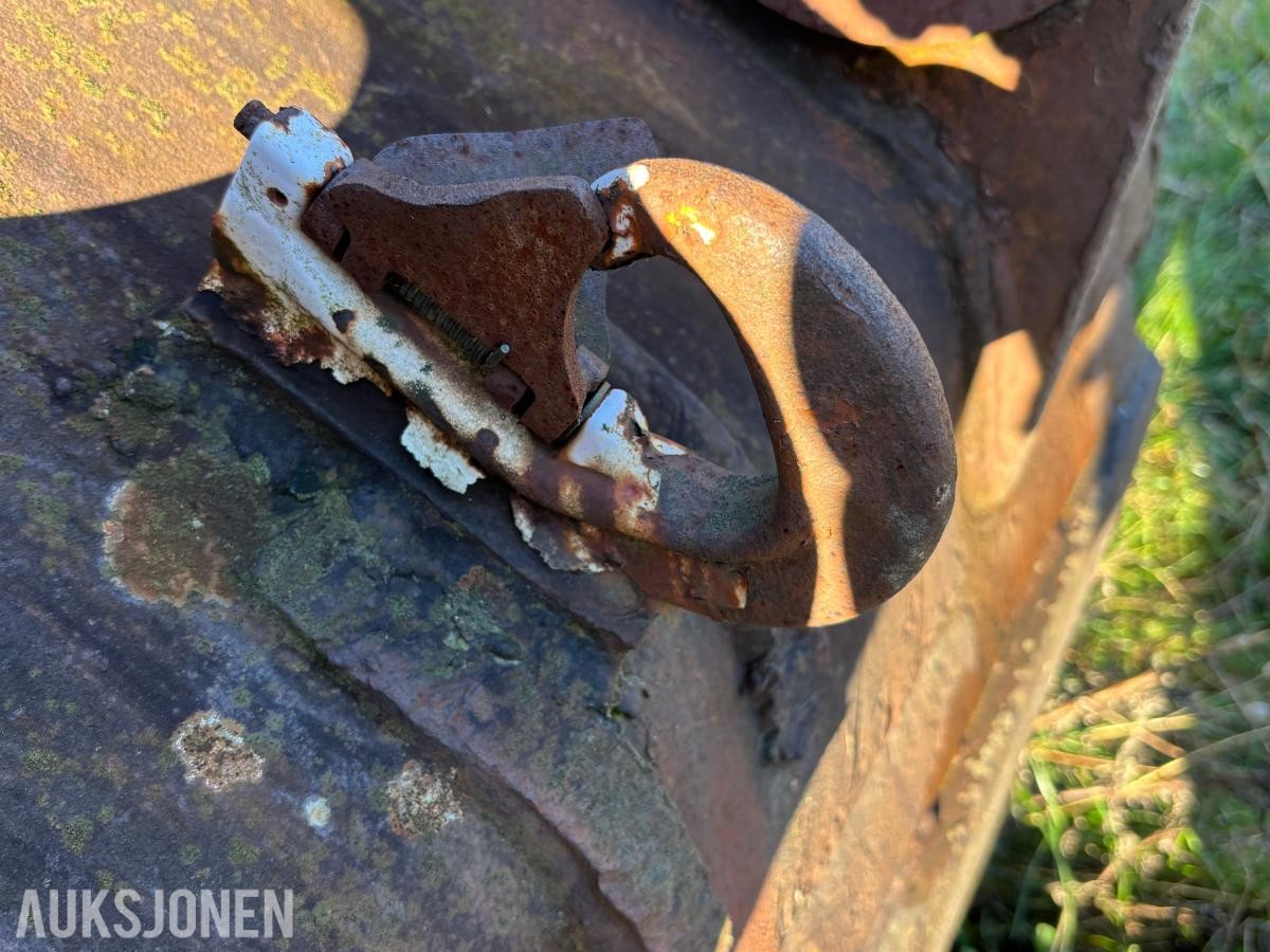Renskeskuffe til Cat 235 – 20–25 tonns maskin