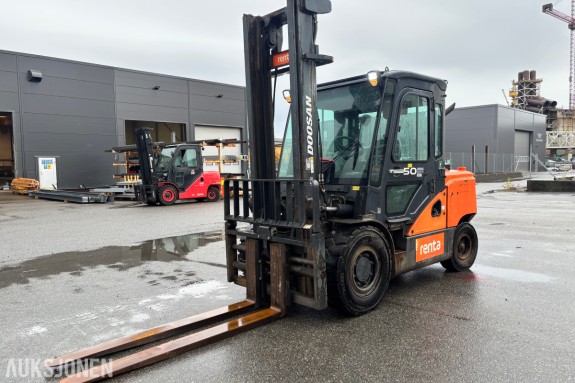 2018 Doosan D50SC-7 Gaffeltruck - 5000 kg kapasitet - Løftehøyde 4m - 180 cm gafler