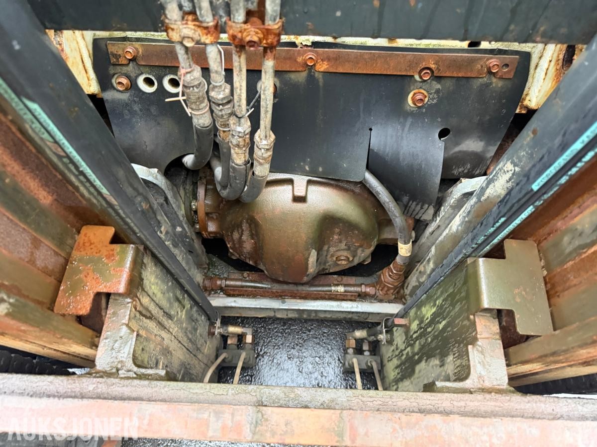 2005 Nissan FGD02A320 Gaffeltruck, 3200 kg, reparasjonsobjekt