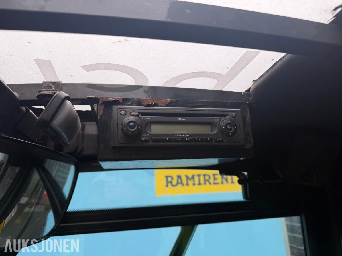 2005 Nissan FGD02A320 Gaffeltruck, 3200 kg, reparasjonsobjekt