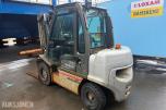 2005 Nissan FGD02A320 Gaffeltruck, 3200 kg, reparasjonsobjekt