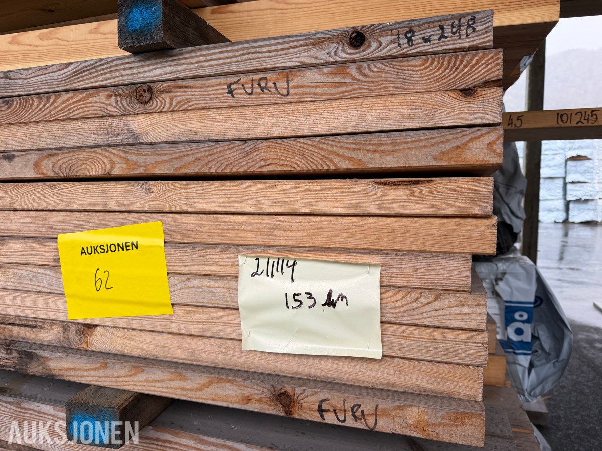 48 X 248 MM C24 FURU – TOTALT CA. 153 LM