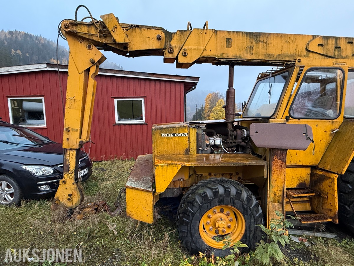 1980 Volvo MK 693 Kran / Baklaster - 7 tonn løftekapasitet