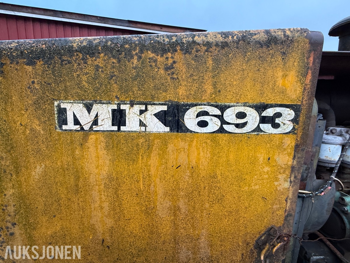 1980 Volvo MK 693 Kran / Baklaster - 7 tonn løftekapasitet