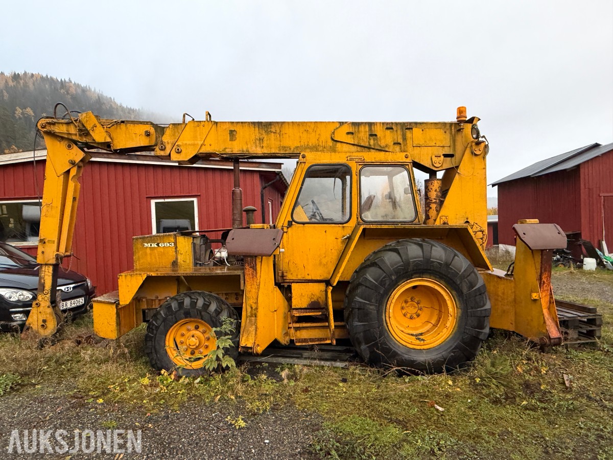1980 Volvo MK 693 Kran / Baklaster - 7 tonn løftekapasitet