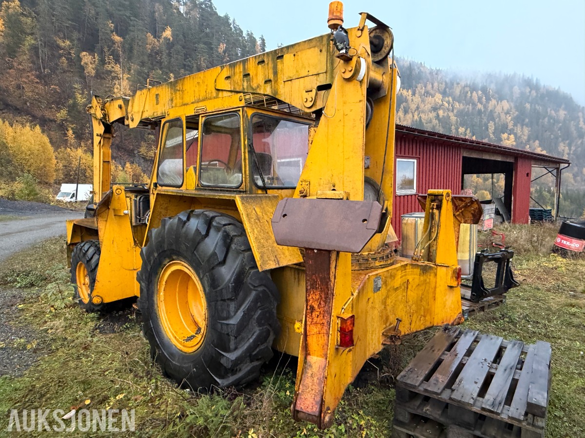1980 Volvo MK 693 Kran / Baklaster - 7 tonn løftekapasitet