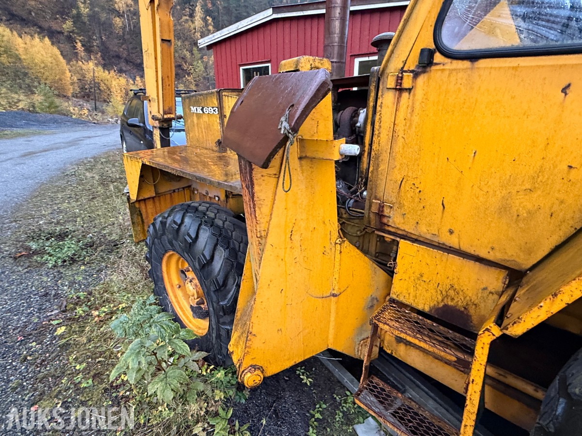 1980 Volvo MK 693 Kran / Baklaster - 7 tonn løftekapasitet