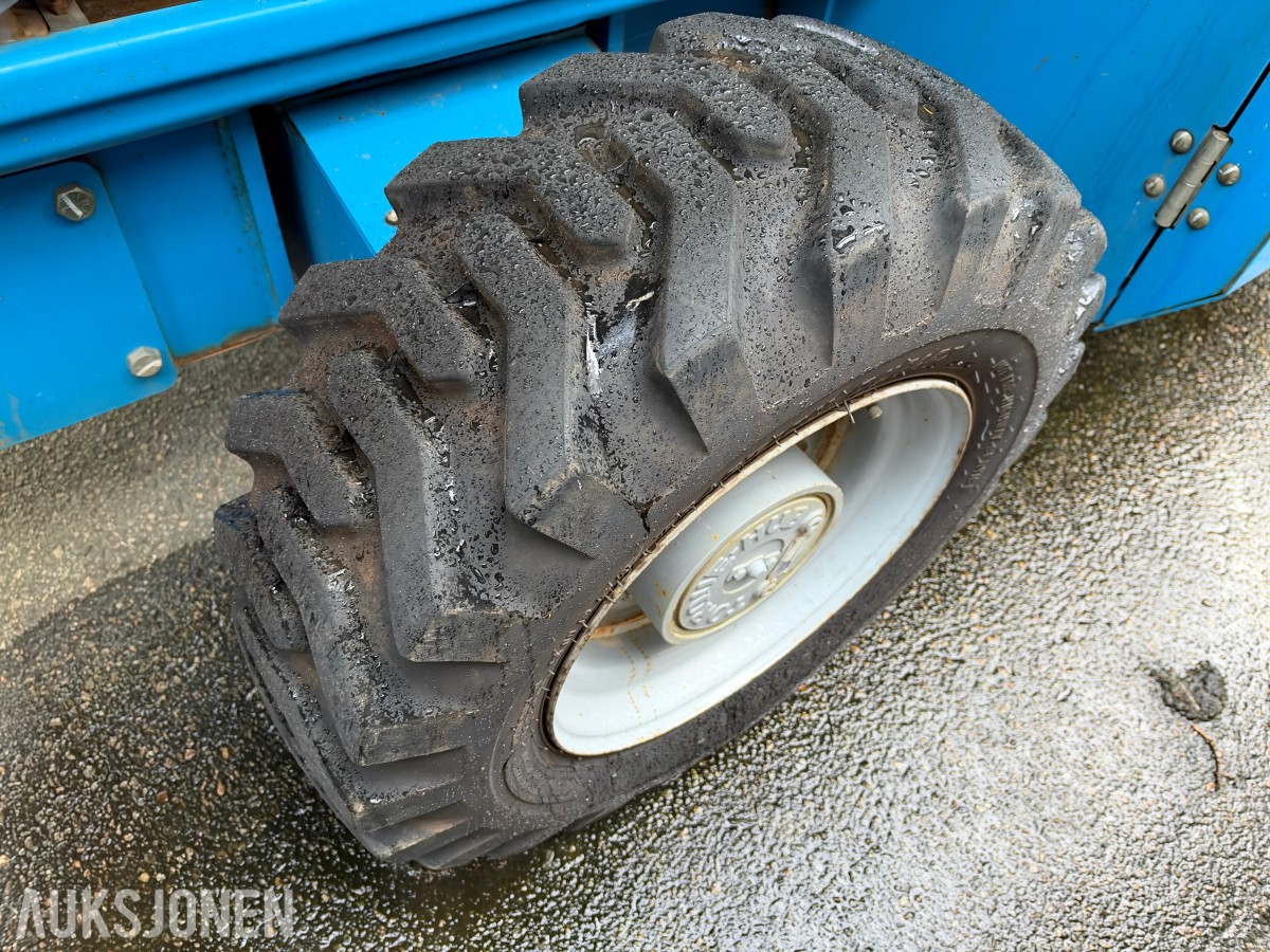 2008 Genie GS-3384 RT - terrenggående sakselift - 4x4