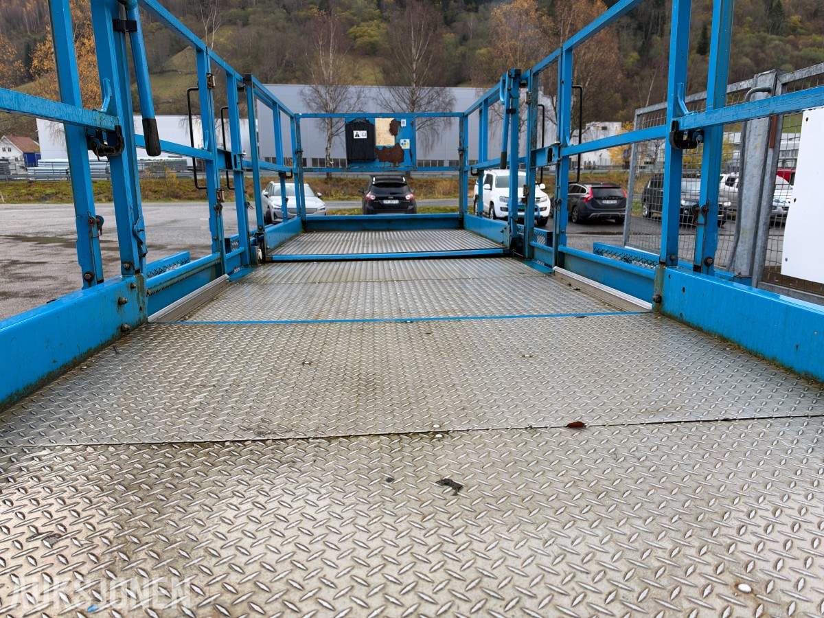 2008 Genie GS-3384 RT - terrenggående sakselift - 4x4