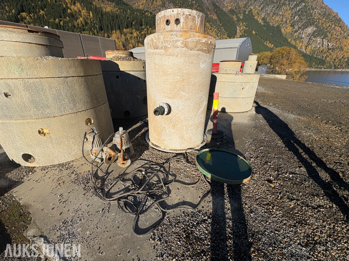 2022 Pumpestasjon / pumpekum med 2 pumper og rørsystem