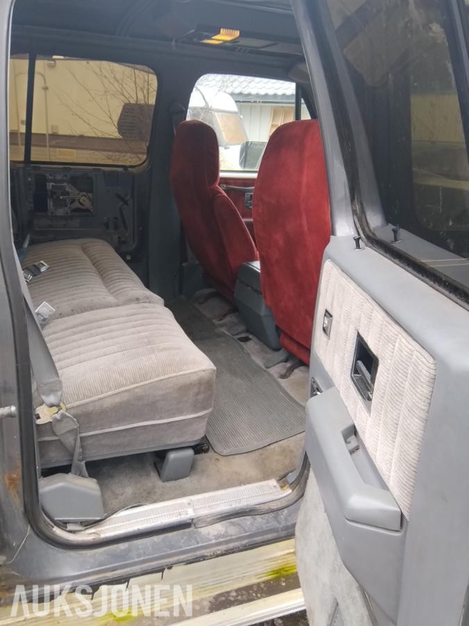 1989 Chevrolet Suburban 6.2 Diesel 143hk 4X4 Automat *Ingen minstepris*