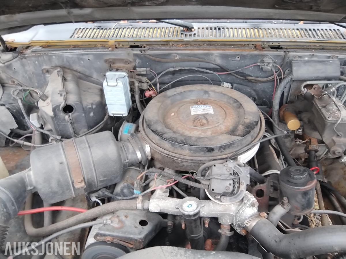 1989 Chevrolet Suburban 6.2 Diesel 143hk 4X4 Automat *Ingen minstepris*