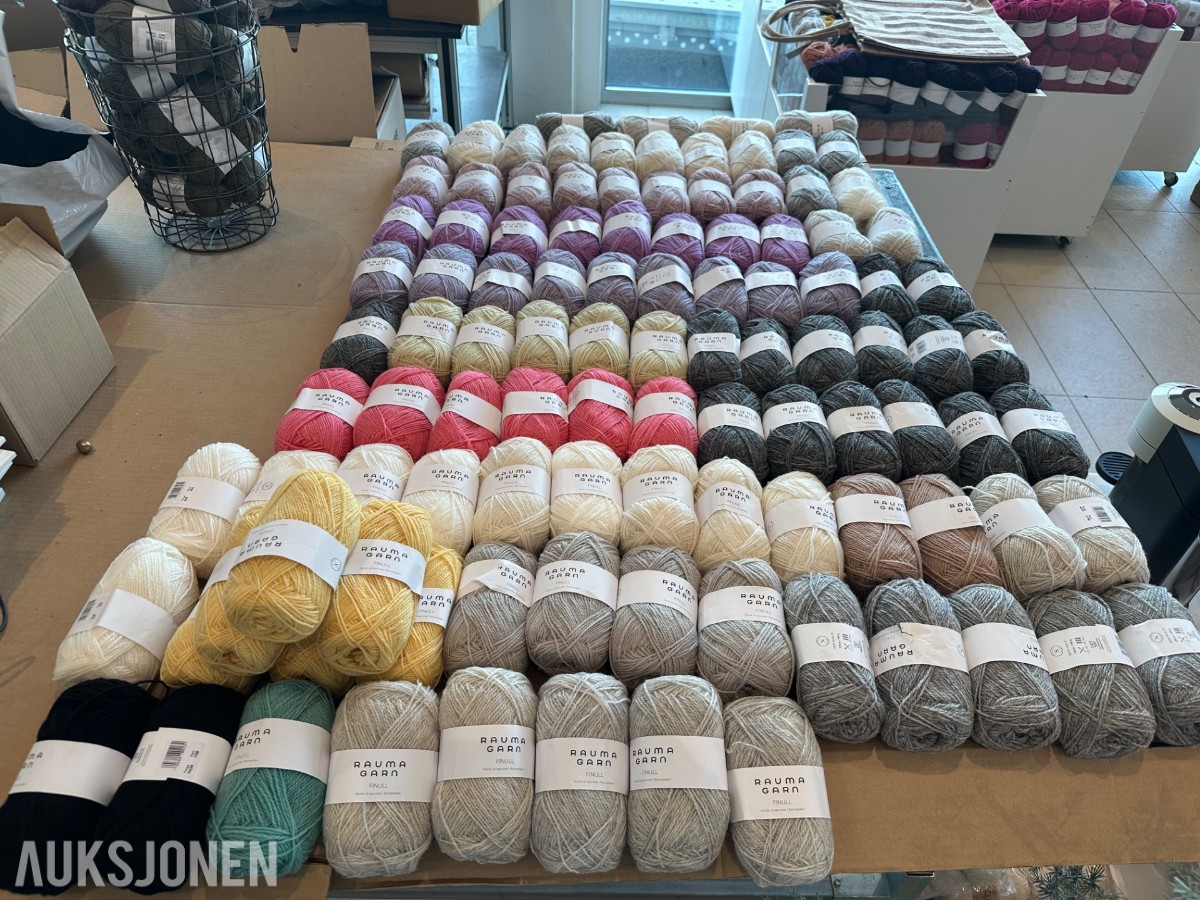 106 stk Rauma Finull garnnøster.