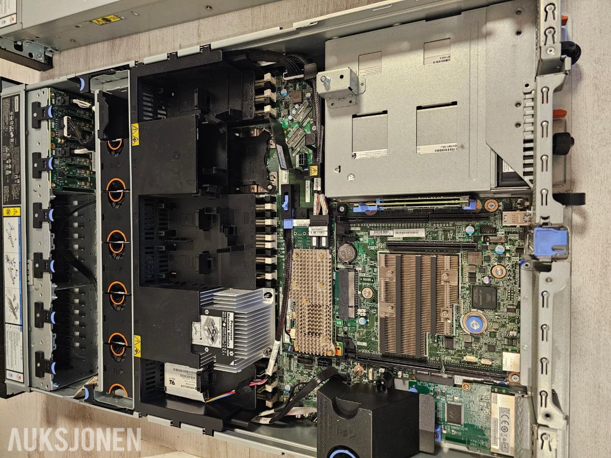 Lenovo Rackserver SR650 2U 7X06