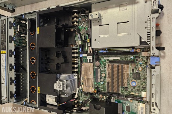 Lenovo Rackserver SR650 2U 7X06