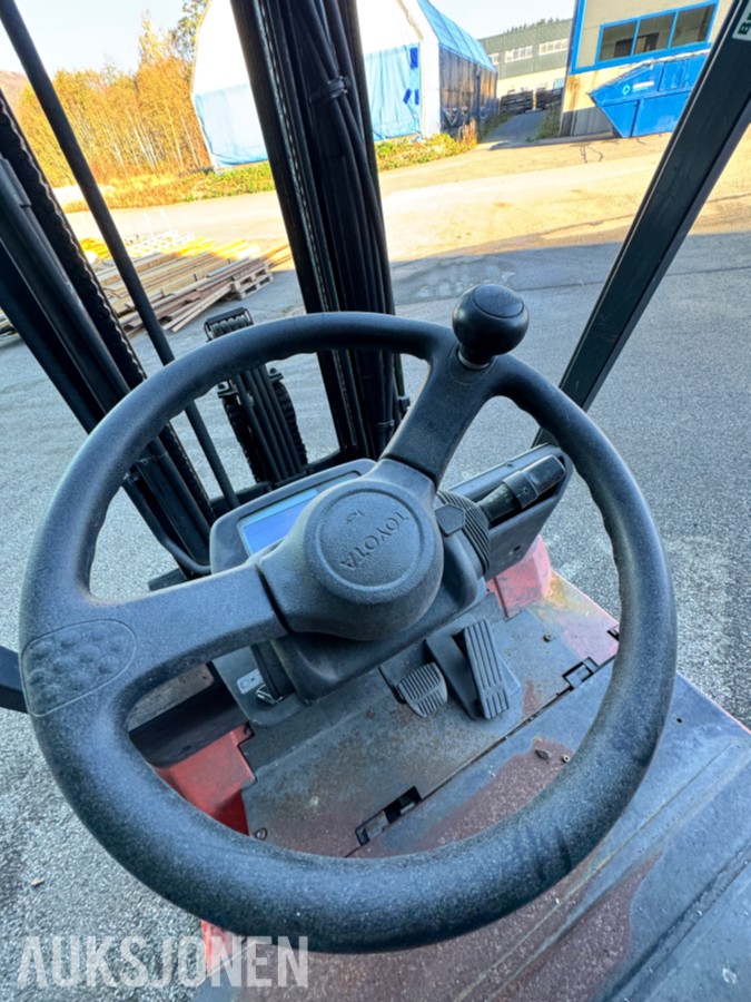 2007 Toyota 7FBMF25 elektrisk motvektstruck - delemaskin