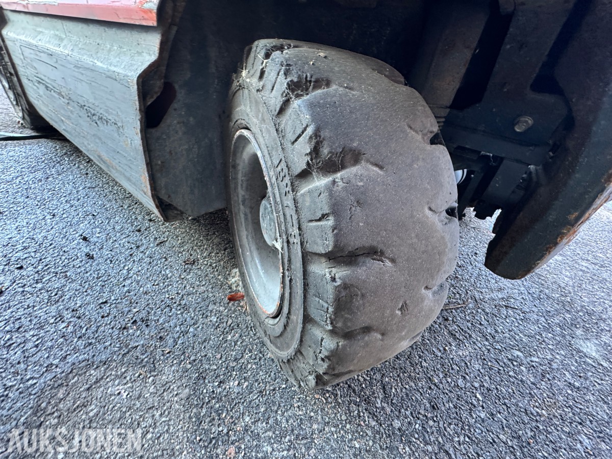 2007 Toyota 7FBMF25 elektrisk motvektstruck - delemaskin
