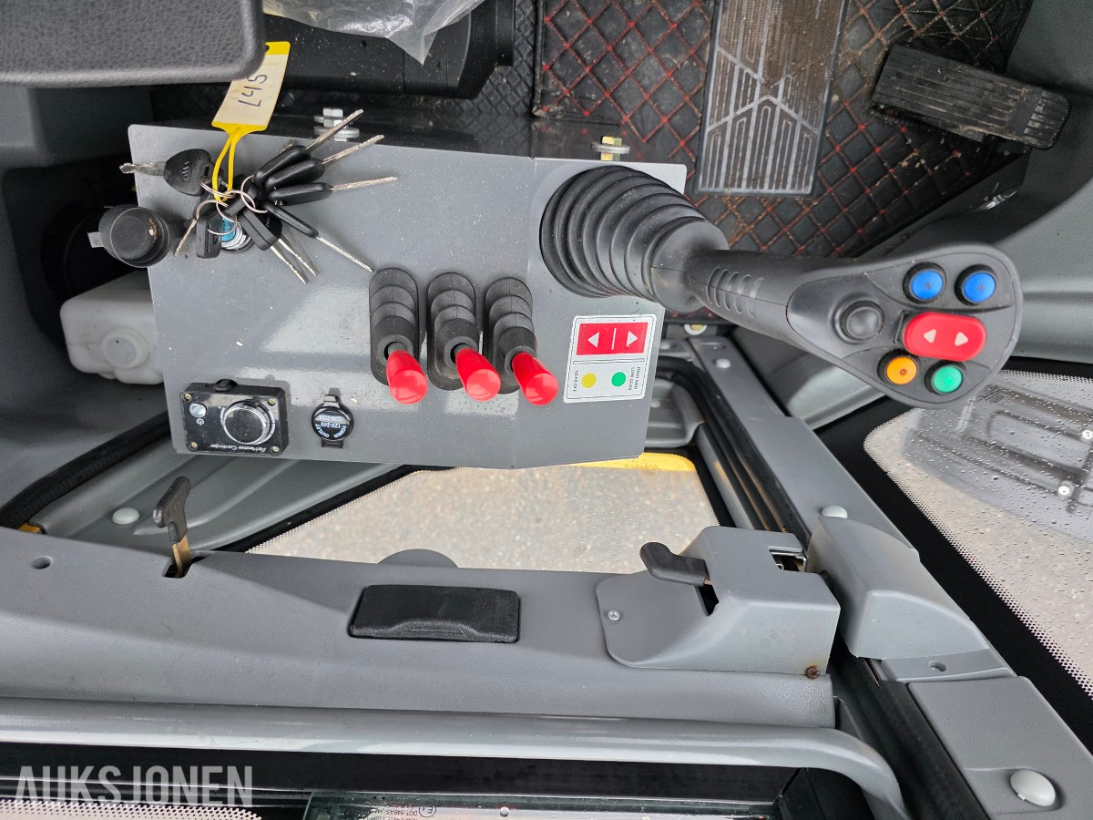 2025 Powertrack L 45 hjullaster kun 58 timer