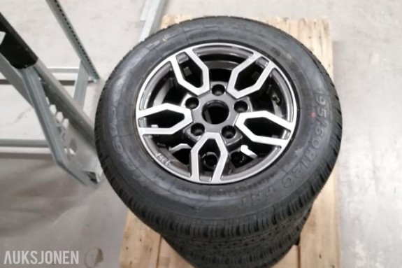 4 stk Helt nye komplette hjul 195/60R12C med alufelg 6Jx12 5/112