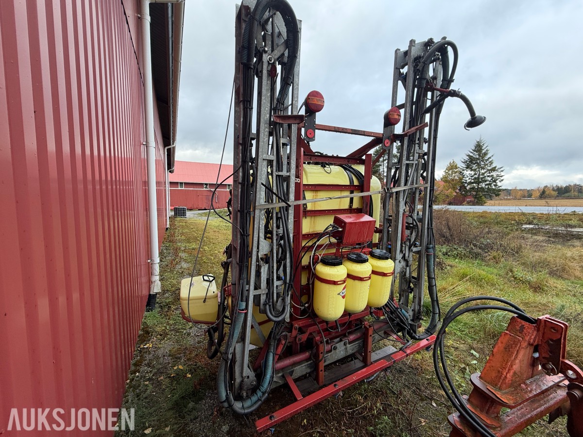 1999 Hardi Åkersprøyte - 1200l - 15m sprøytebredde
