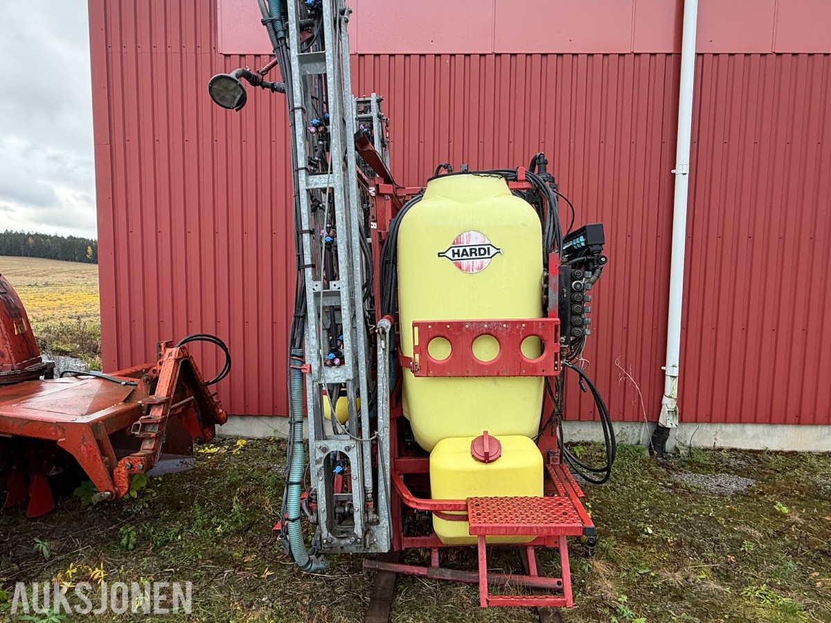 1999 Hardi Åkersprøyte - 1200l - 15m sprøytebredde